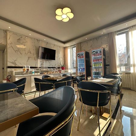 Hotel Midway Milan Extérieur photo
