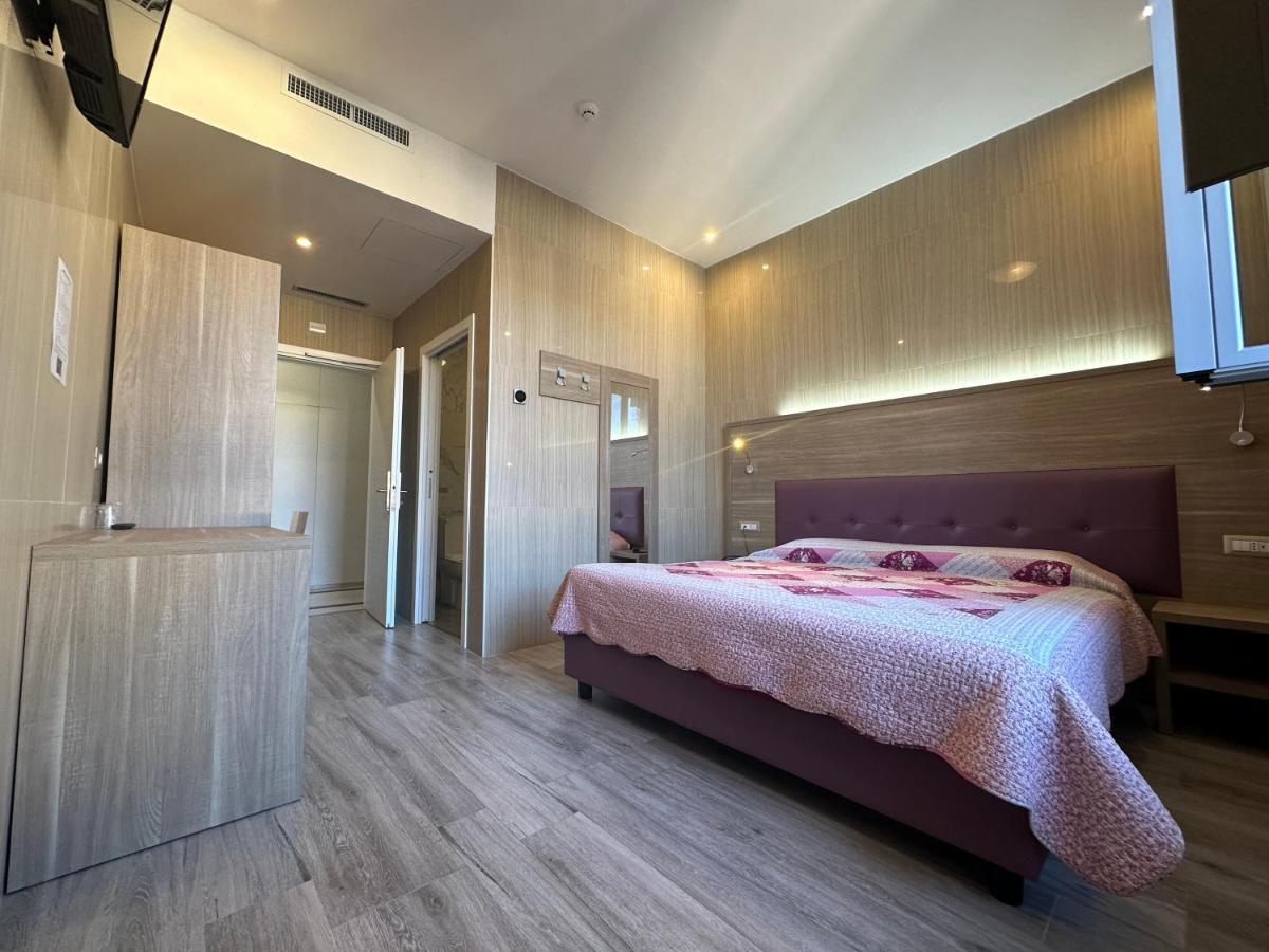 Hotel Midway Milan Extérieur photo