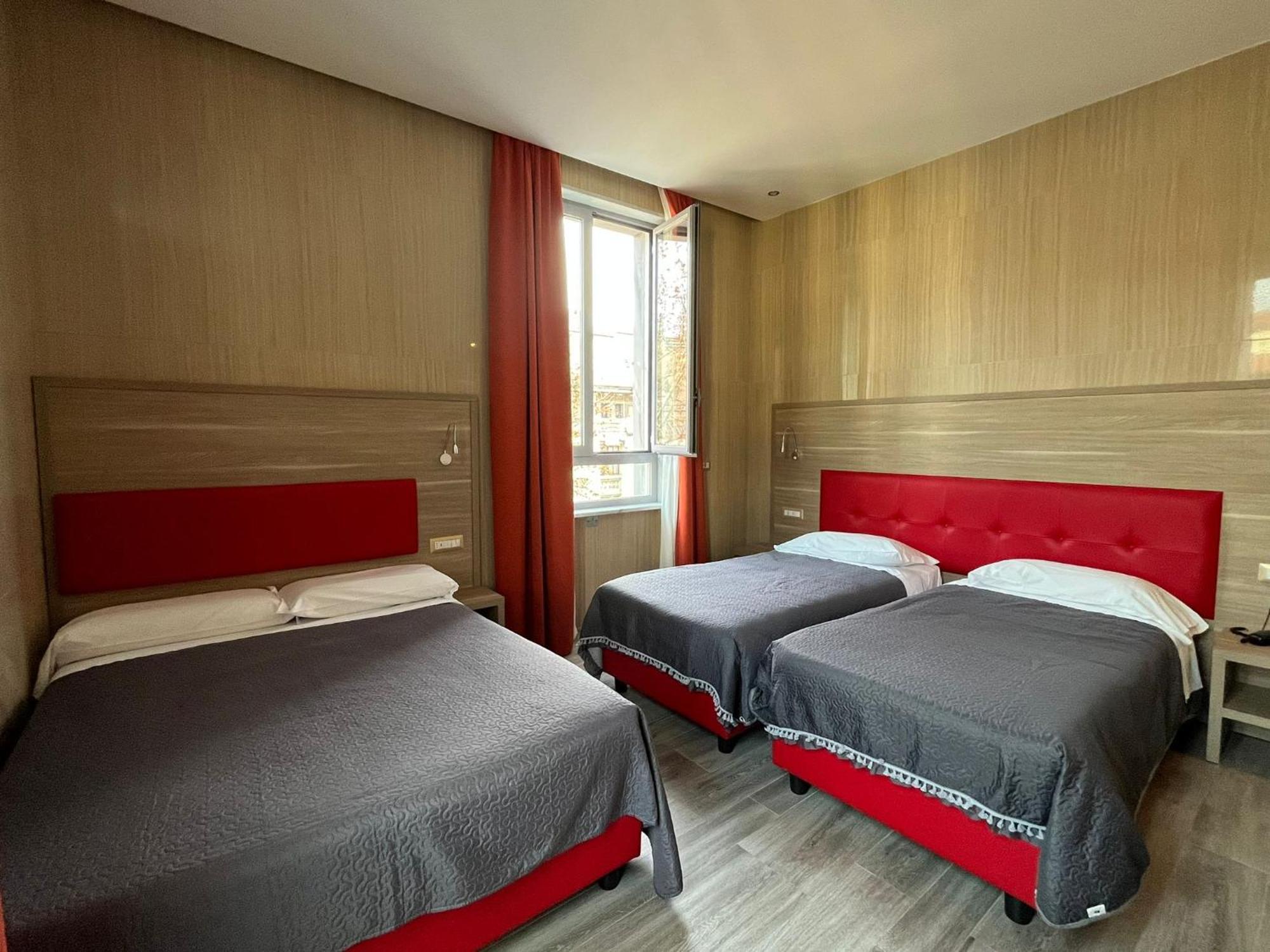 Hotel Midway Milan Extérieur photo